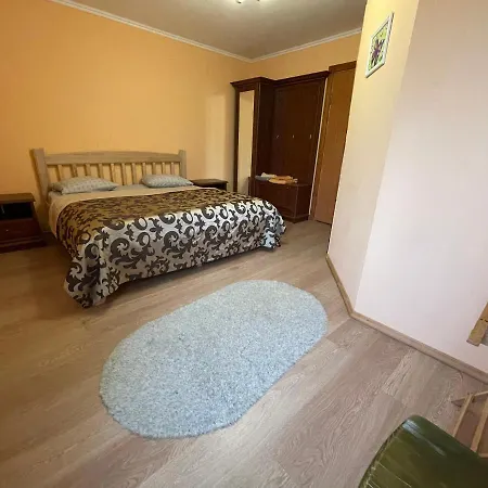 карпатський замок فندق *