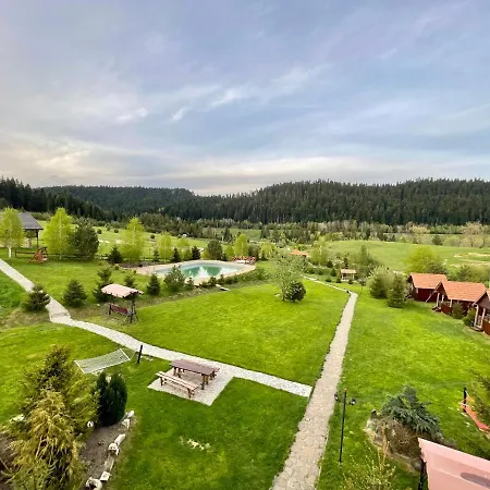 карпатський замок Szálloda *