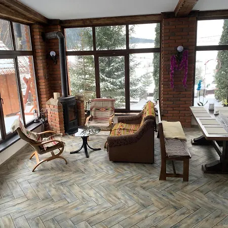 карпатський замок