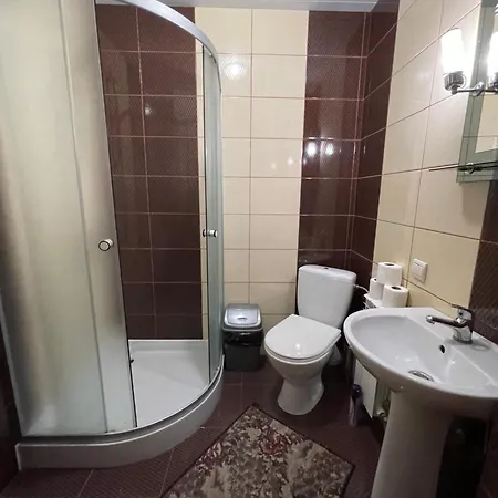 карпатський замок Hotell *