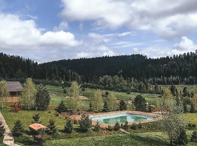 карпатський замок Hotel *