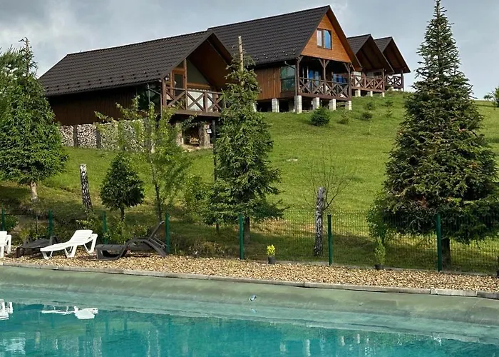 карпатський замок Hotel