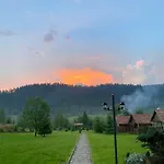 Hotel карпатський замок