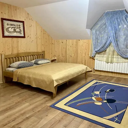 карпатський замок Rozluch